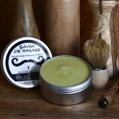 Savon de rasage naturel - Karité, coco, avocat, cèdre, lavande et romarin