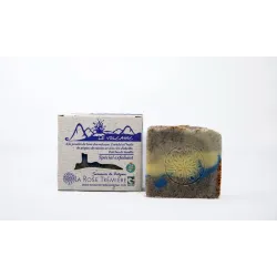 Savon exfoliant au karité, coco, pépin de raisin, vanille, patchouli et lave volcanique