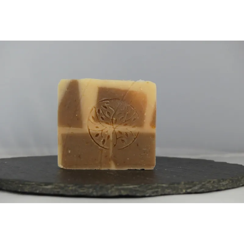 Savon naturel au lait de jument - Exfoliant doux, naturel et hydratant